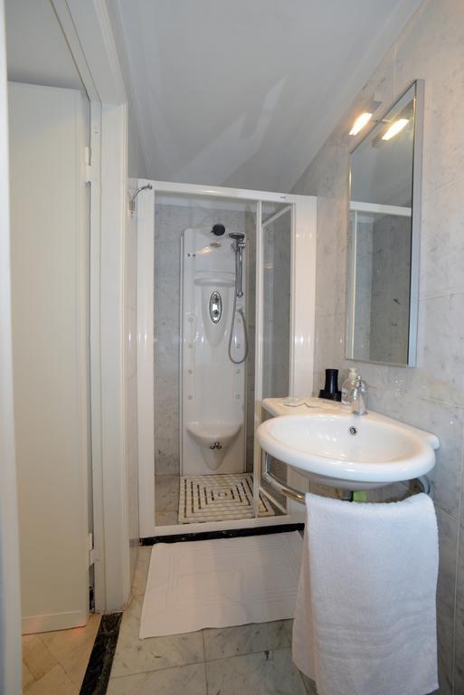 A Quattro Passi Dalle Mura Lucca Zimmer foto